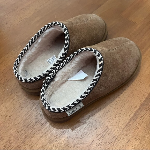BearPaw Slippers - Picture 3 of 4